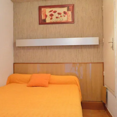 Appt Cosy 4 Pers A 100m De La Avec Parking Privatif - Fr-1-249-53 شقة